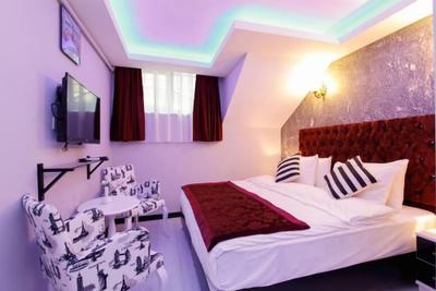Taksim Doorway Suites