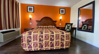 Walden Motel