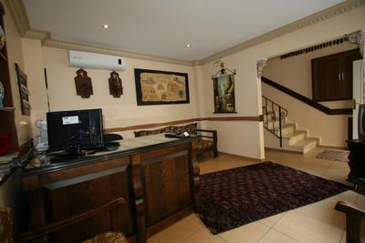 Istanbul Hanedan Hotel