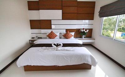 Ttt Hotel
