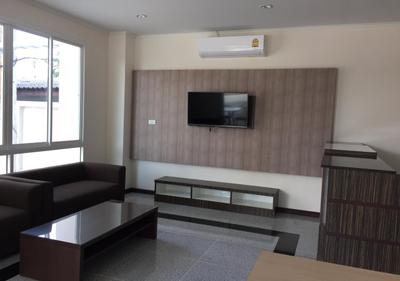 Ttt Hotel