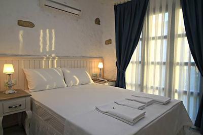 Mina Hotel
