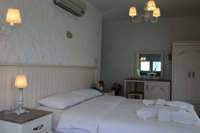 Mina Hotel