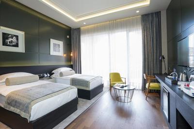 7 Rooms Boutique Hotel