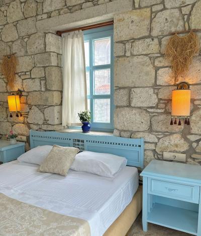 Dort Mevsim Alacati Butik Otel
