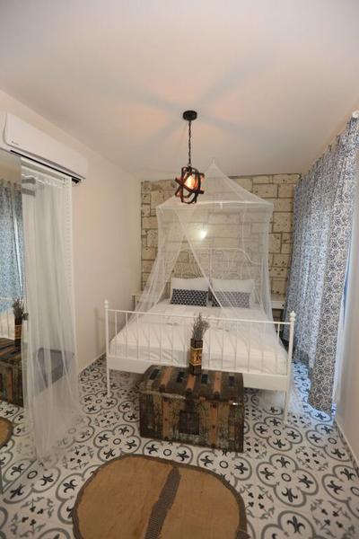 Muhit Alacati Butik Otel