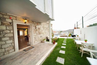 Ionic Hotel