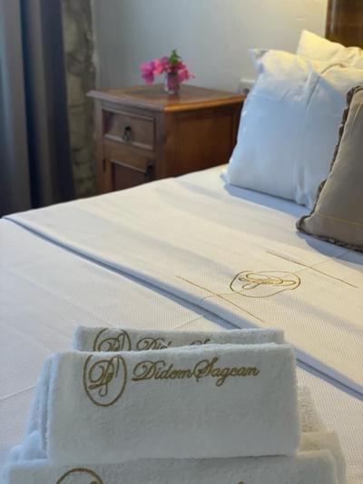 Krem Hotel