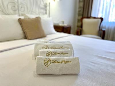 Krem Hotel