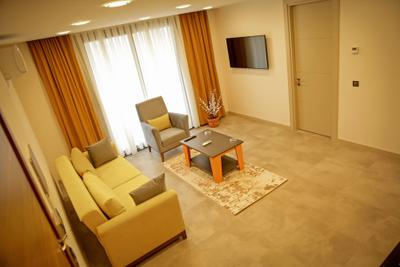 Vip Concept Ada Residence