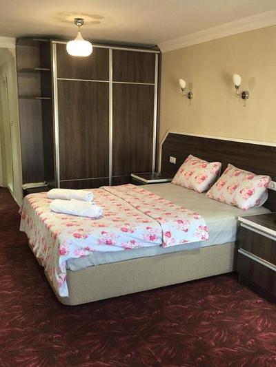 Yanki Otel