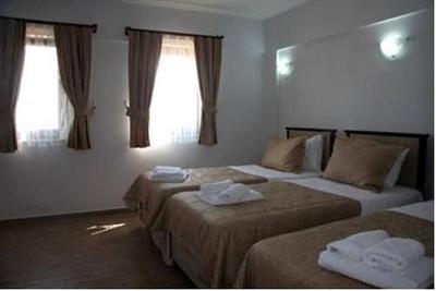 Bozcaada Iris Otel