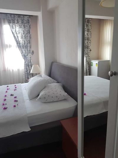 Konak Lapeistra Hotel