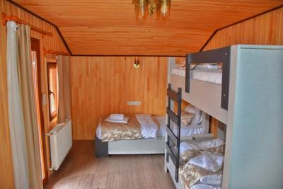 Ada Bungalow Hotel