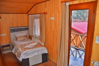 Ada Bungalow Hotel