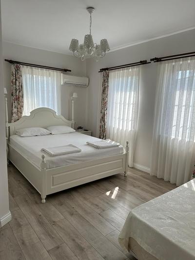Bozcaada Kirli Otel