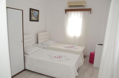 Ayisigi Hotel