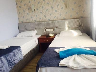 Twenty One Hotel