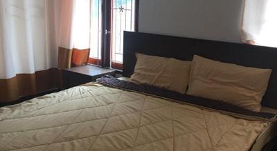Room Riverside