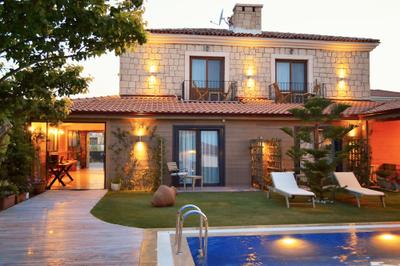 Fehmibey Alaçati Butik Otel