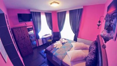 Motel Tahir
