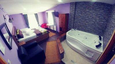 Motel Tahir