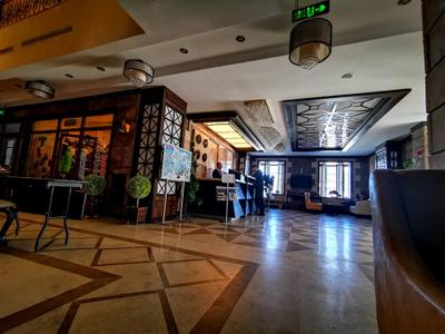 White Park Hotel