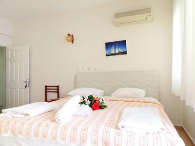 Onur Pension