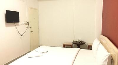 Sandee Room