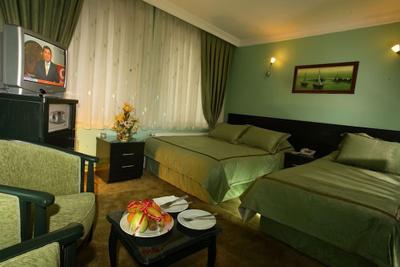 Yaman Hotel & Restaurant