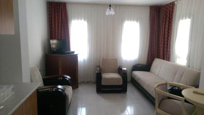 Zuzu's Kitchen & Apartments