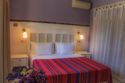 128A Hotel