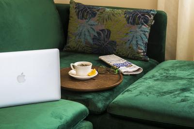 Maxuite Hotel In Home
