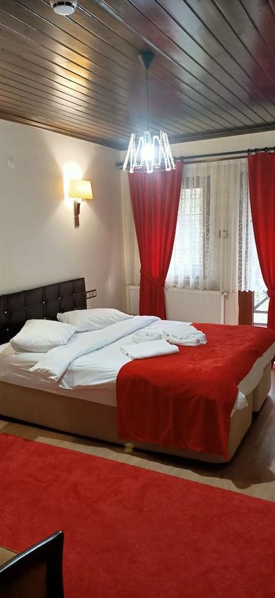 Abant Dört Mevsim Konağı