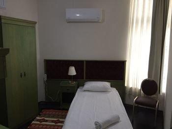 Yalcin Hotel