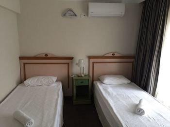 Yalcin Hotel