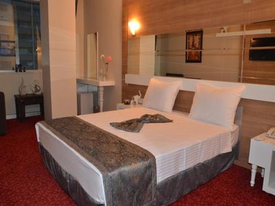Emin Otel