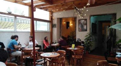 Bristol Hostel & Pub