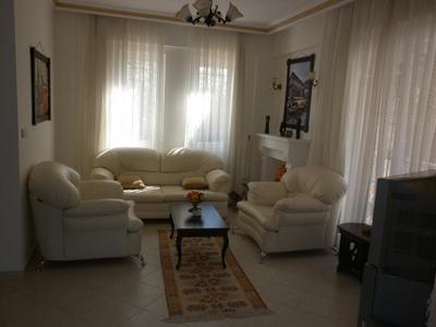 New Age Villa Tina