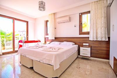 Aqua Marine Apartments
