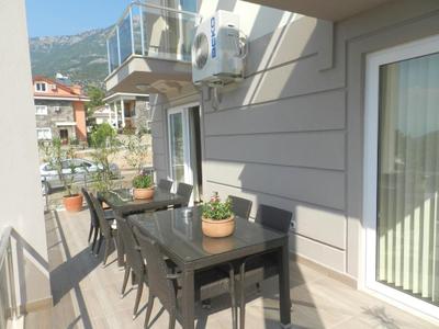 New Age Villa Oleander & Meander