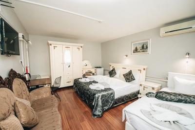 Safran Suites