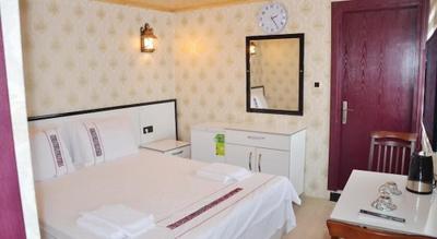 Sophia Studio Apartments