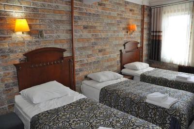 Hotel Red Rose