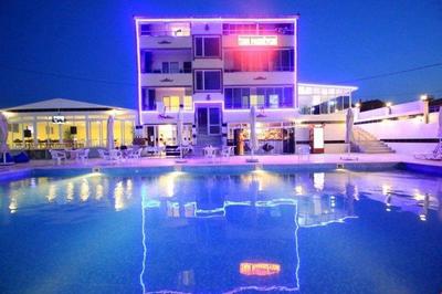 Sakar Otel
