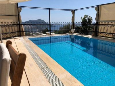 Villa Maviden