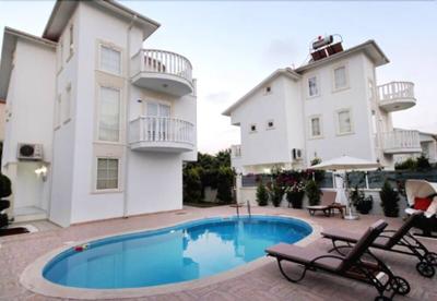 Villa Liya
