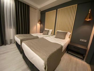Antik Hotel House