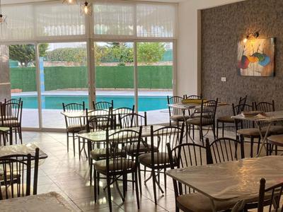 White Night Suite & Apart Hotel