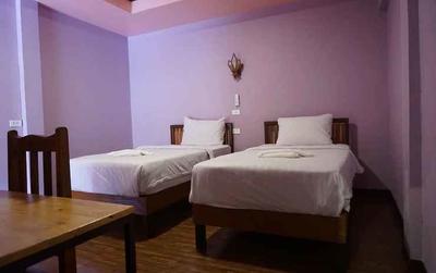Lampang Bouteak Resort